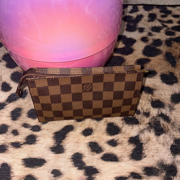 Louis Vuitton Brown Checkered Wallet - Picture 3 of 7